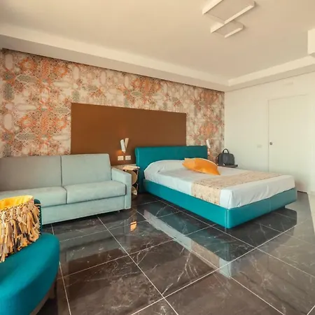 Hotel Nautilus 4*