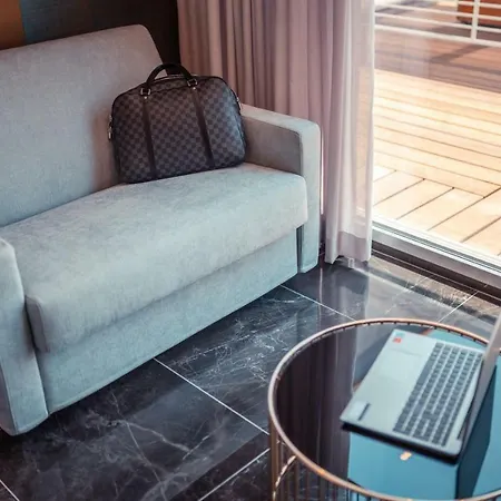 Hotel Nautilus 4*