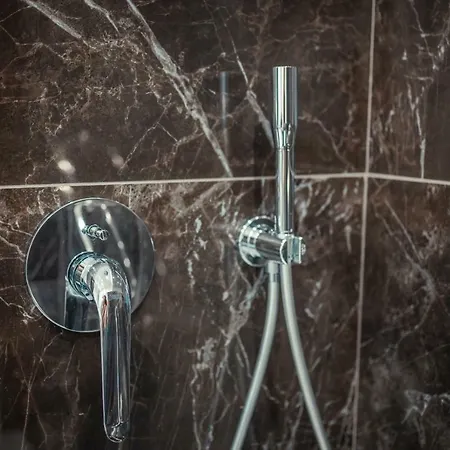 Nautilus 4* גיארדיני נאקסוס