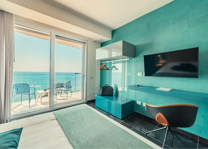 Nautilus 4* Giardini Naxos