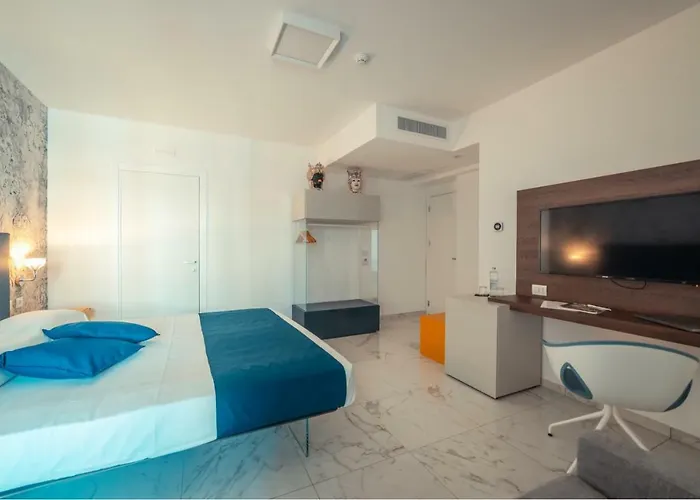 Ξενοδοχείο Nautilus 4*