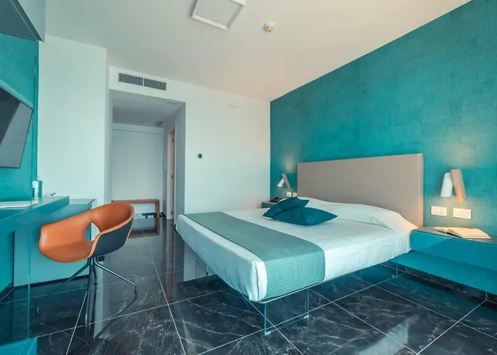 Nautilus 4* Giardini-Naxos