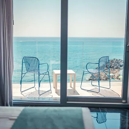 Nautilus ホテル ジャルディーニ・ナクソス